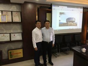 中海物业汪维杰到仕龙集团做客