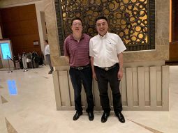 许宝平与人民日报上海分社社长孙健合影